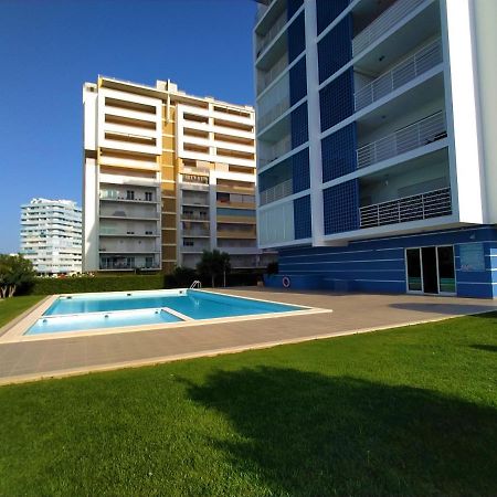 Algarve Beach Vibes Apartment, Wifi, Pool, Ac, Bbq Portimão Εξωτερικό φωτογραφία