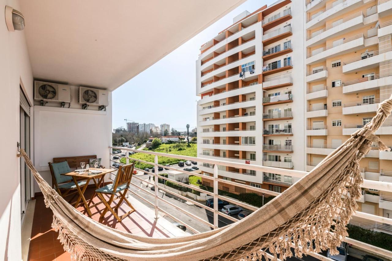 Algarve Beach Vibes Apartment, Wifi, Pool, Ac, Bbq Portimão Εξωτερικό φωτογραφία